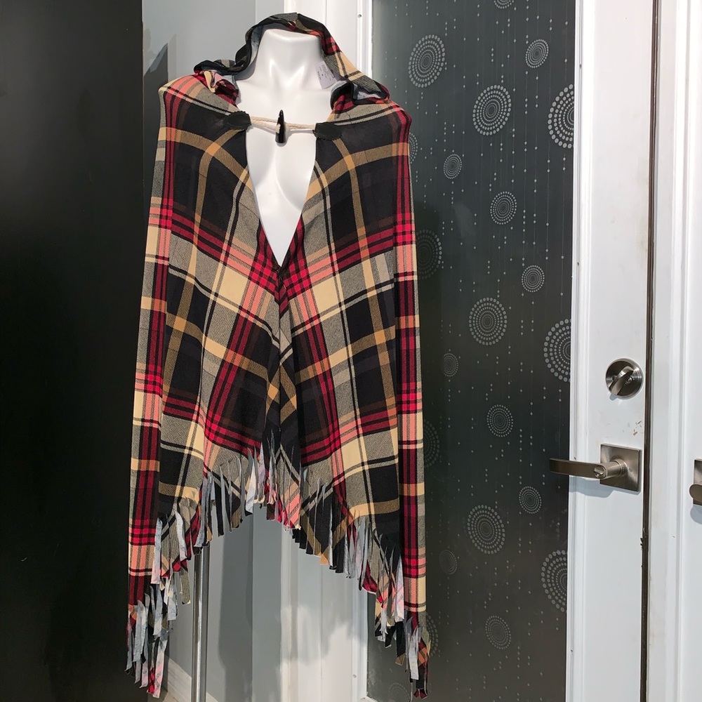 Windsor Burgundy Plaid Fringe Cape Single Toggle